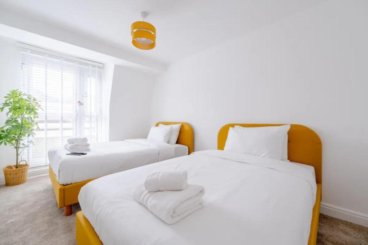 3bd Flat With Balcony In Paddington Appartamento Londra
