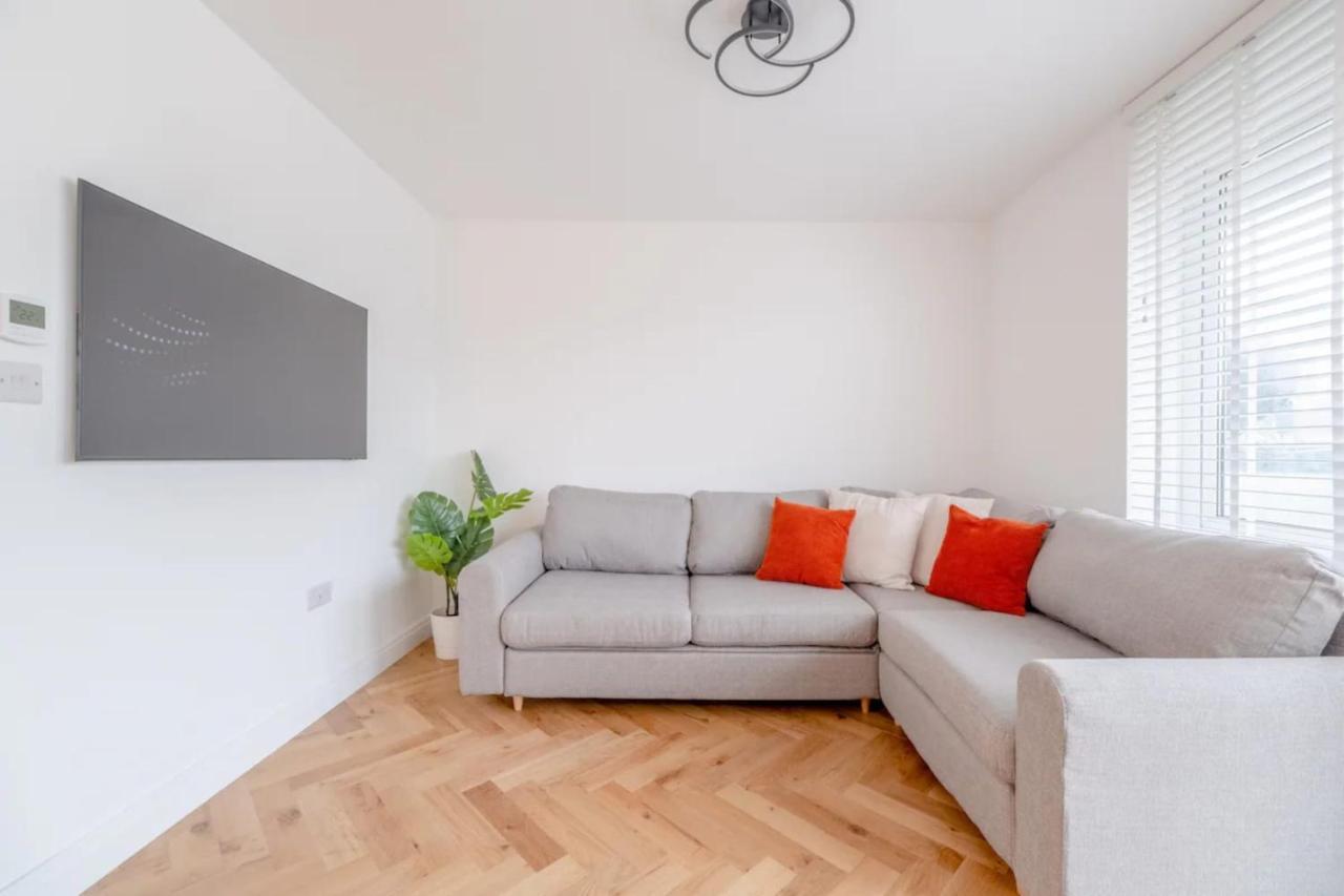 3bd Flat With Balcony In Paddington