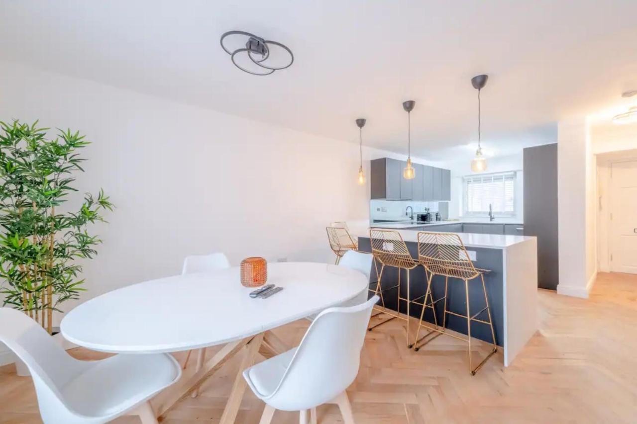 3bd Flat With Balcony In Paddington Appartamento Londra